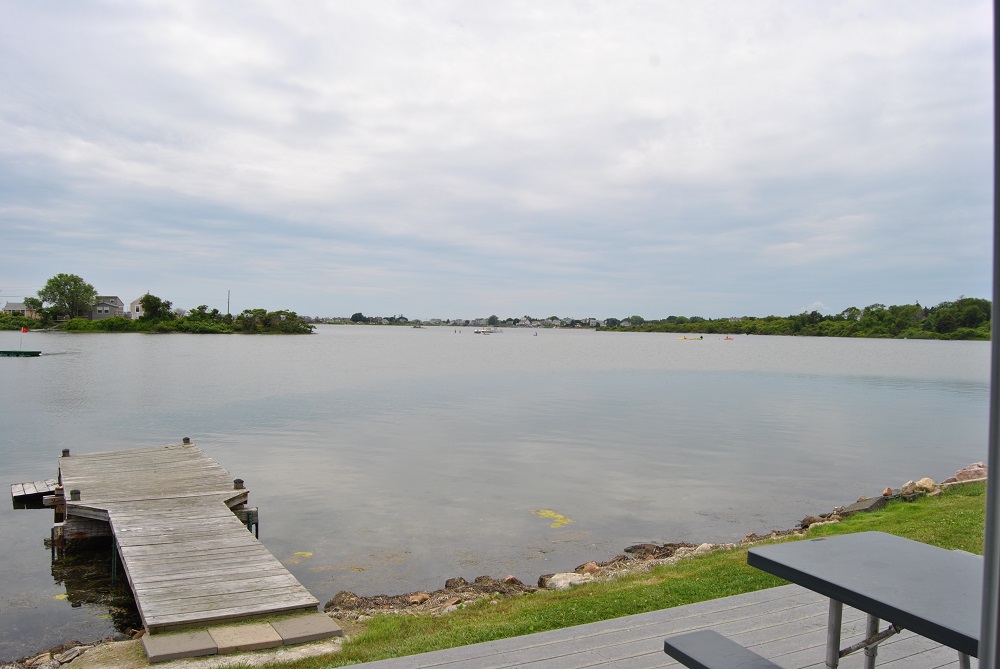 SUMMER VACATION RENTAL POTTERS POND/EAST MATUNUCK